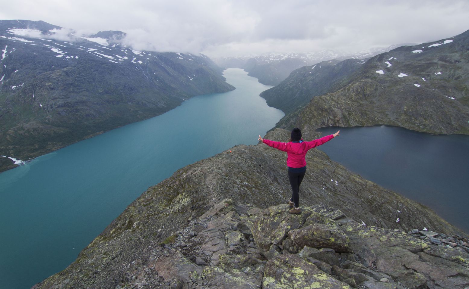 Hiking the Besseggen ridge in Norway