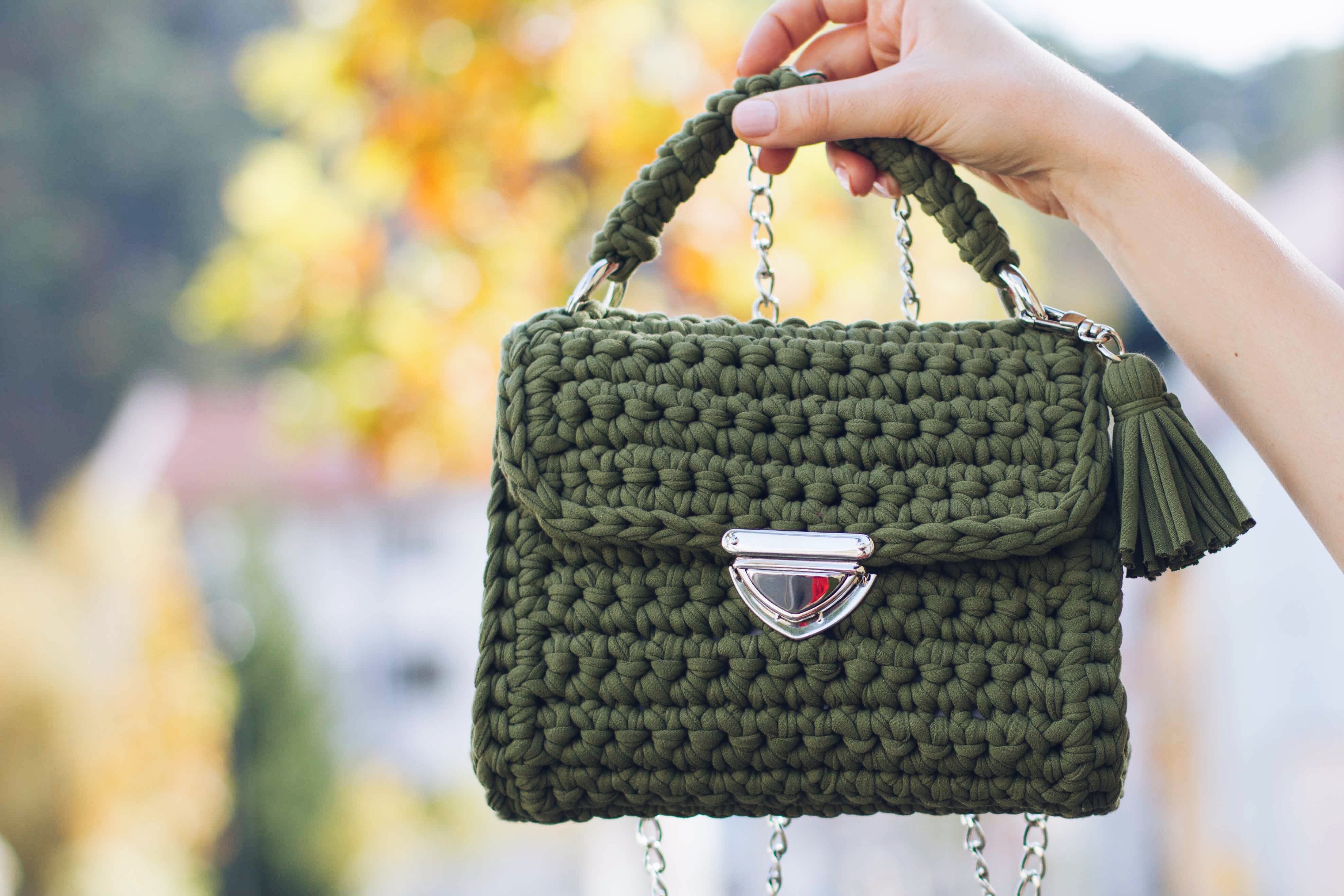 Little treasure: crochet bag