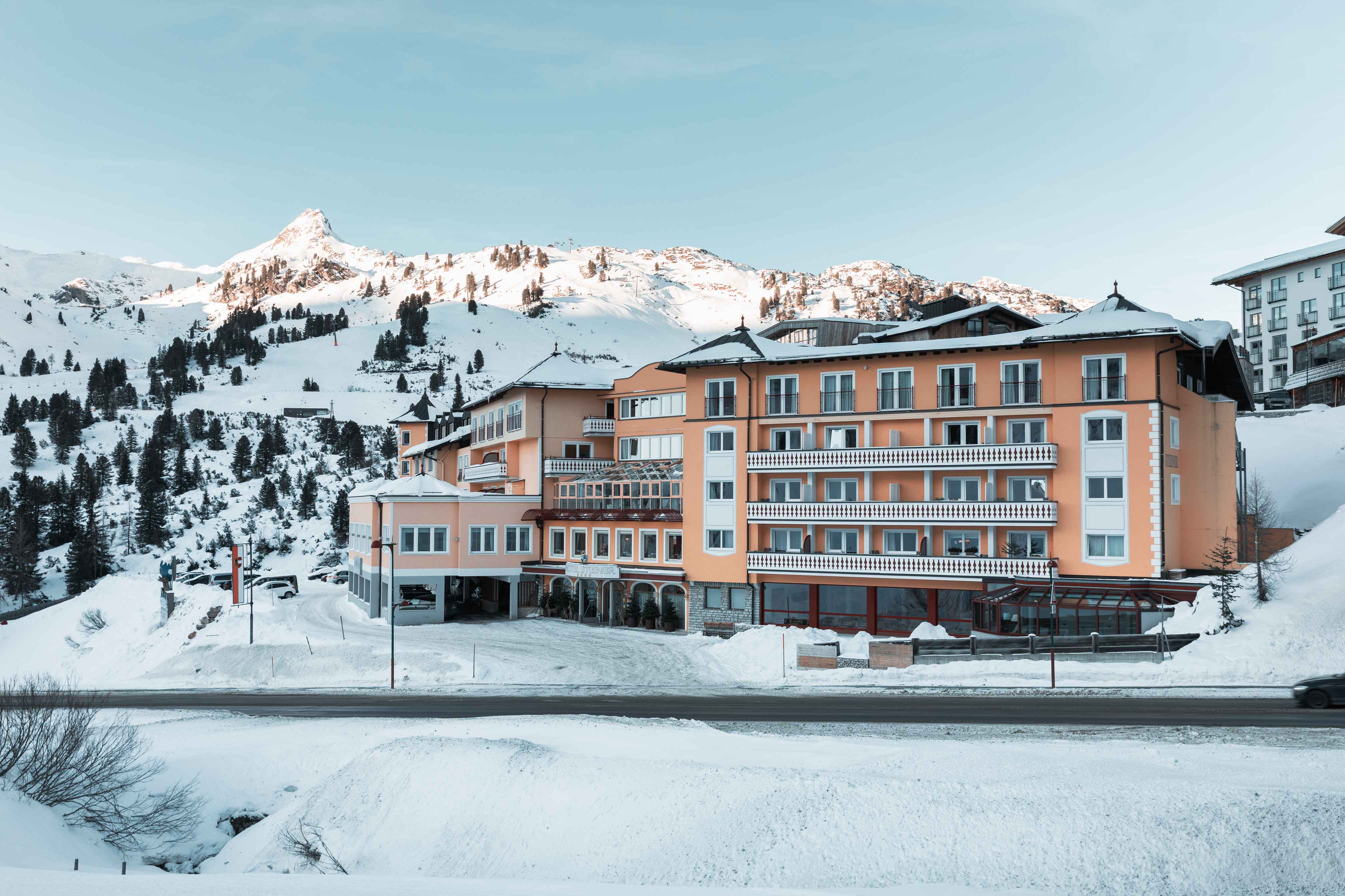 Luxury Ski Hotel In Obertauern: Hotel Steiner