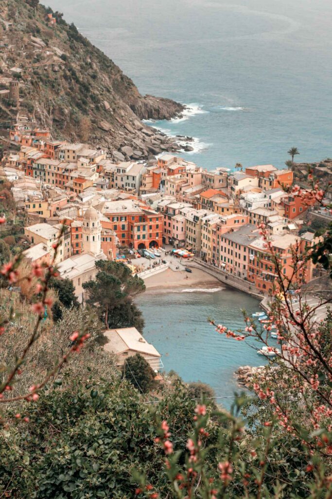 Cinque Terre travel guide and the best spots for panoramic views
